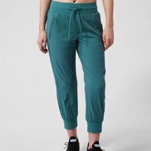 Athleta Trekkie North Crop Jogger Pant Teal Size 0